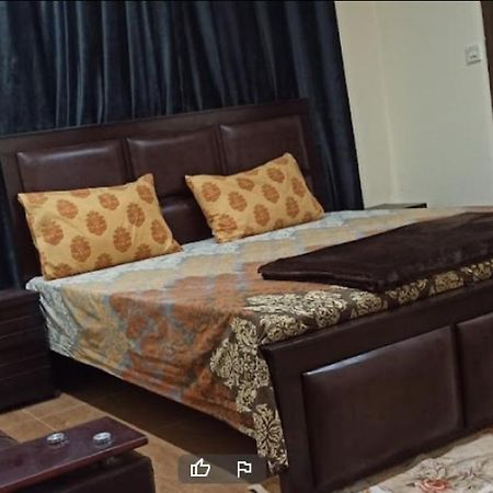 Evergreen Inn Rawalpindi Zewnętrze zdjęcie